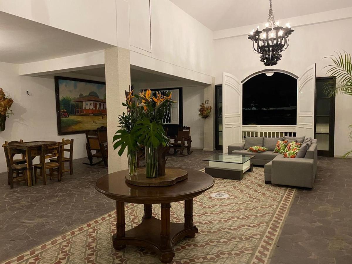 Casa Hotel Las Orquideas Сиркасия Экстерьер фото